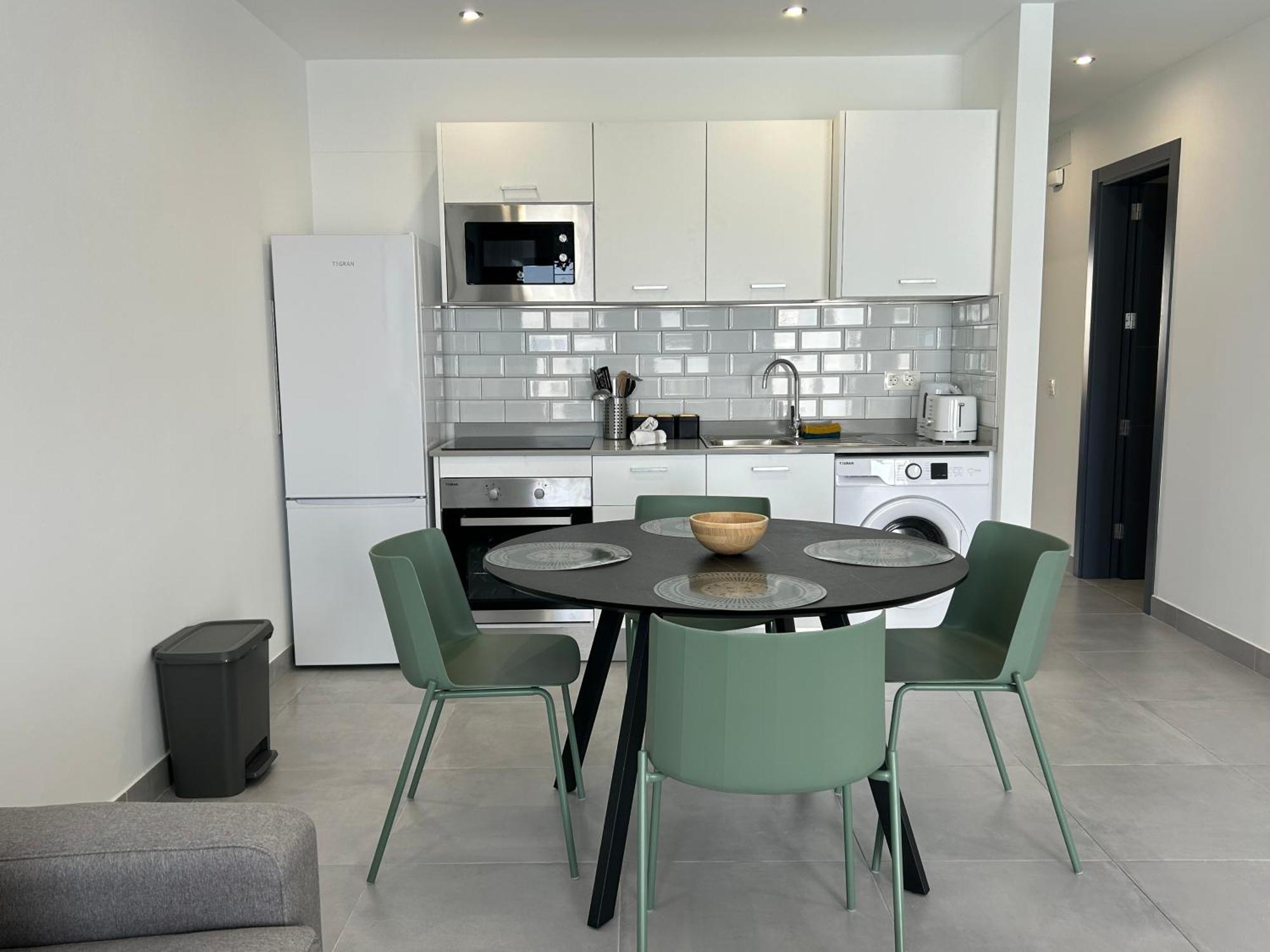 Stunning 2 Bedroom Seafront Apartment Пуэрто дель Кармен Экстерьер фото