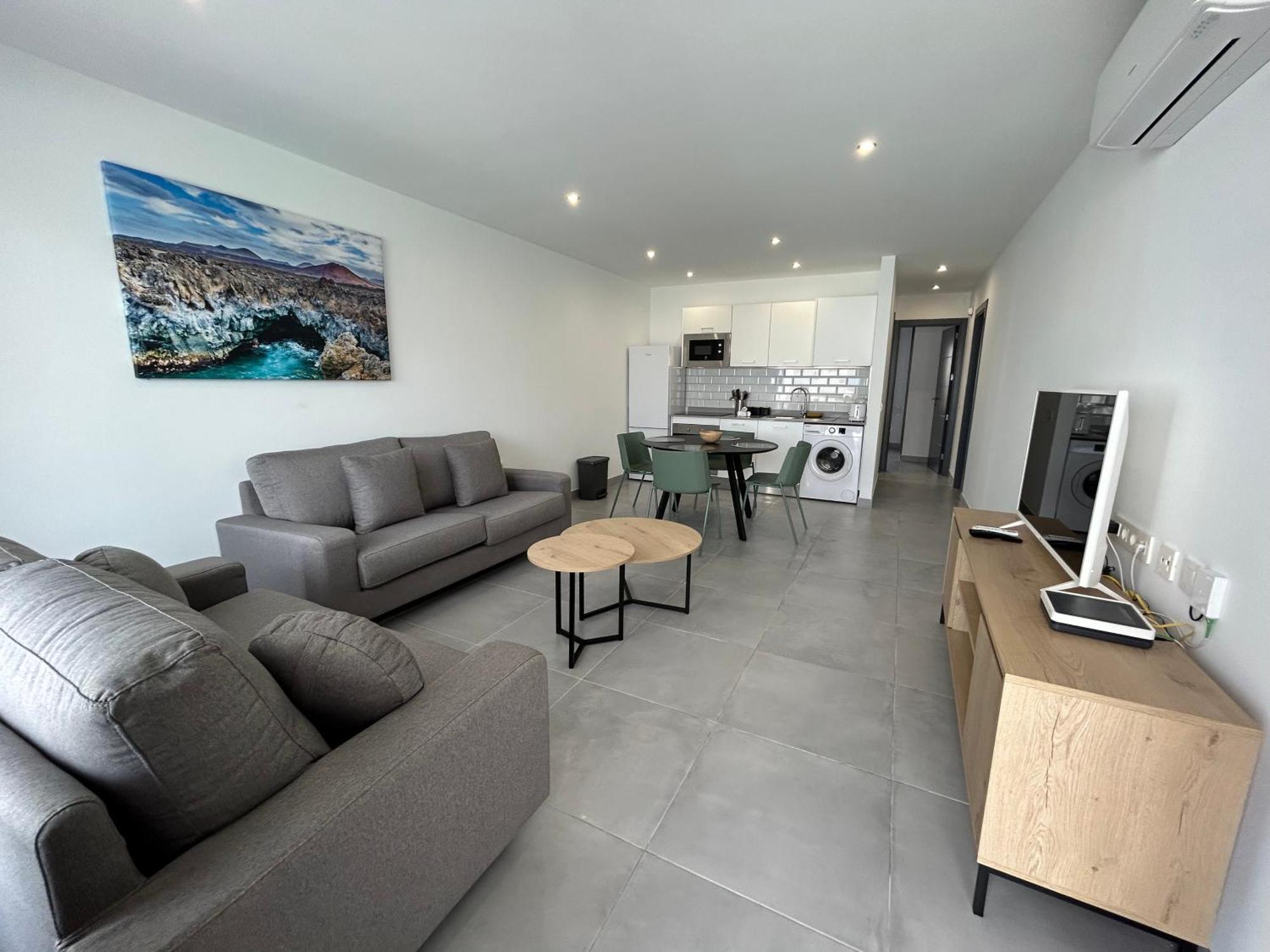 Stunning 2 Bedroom Seafront Apartment Пуэрто дель Кармен Экстерьер фото